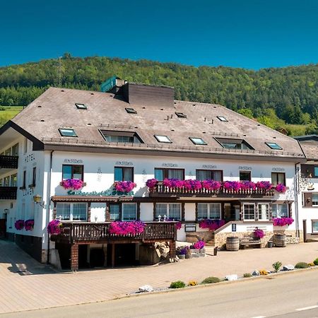 Landhotel Loewen بلومبيرج المظهر الخارجي الصورة