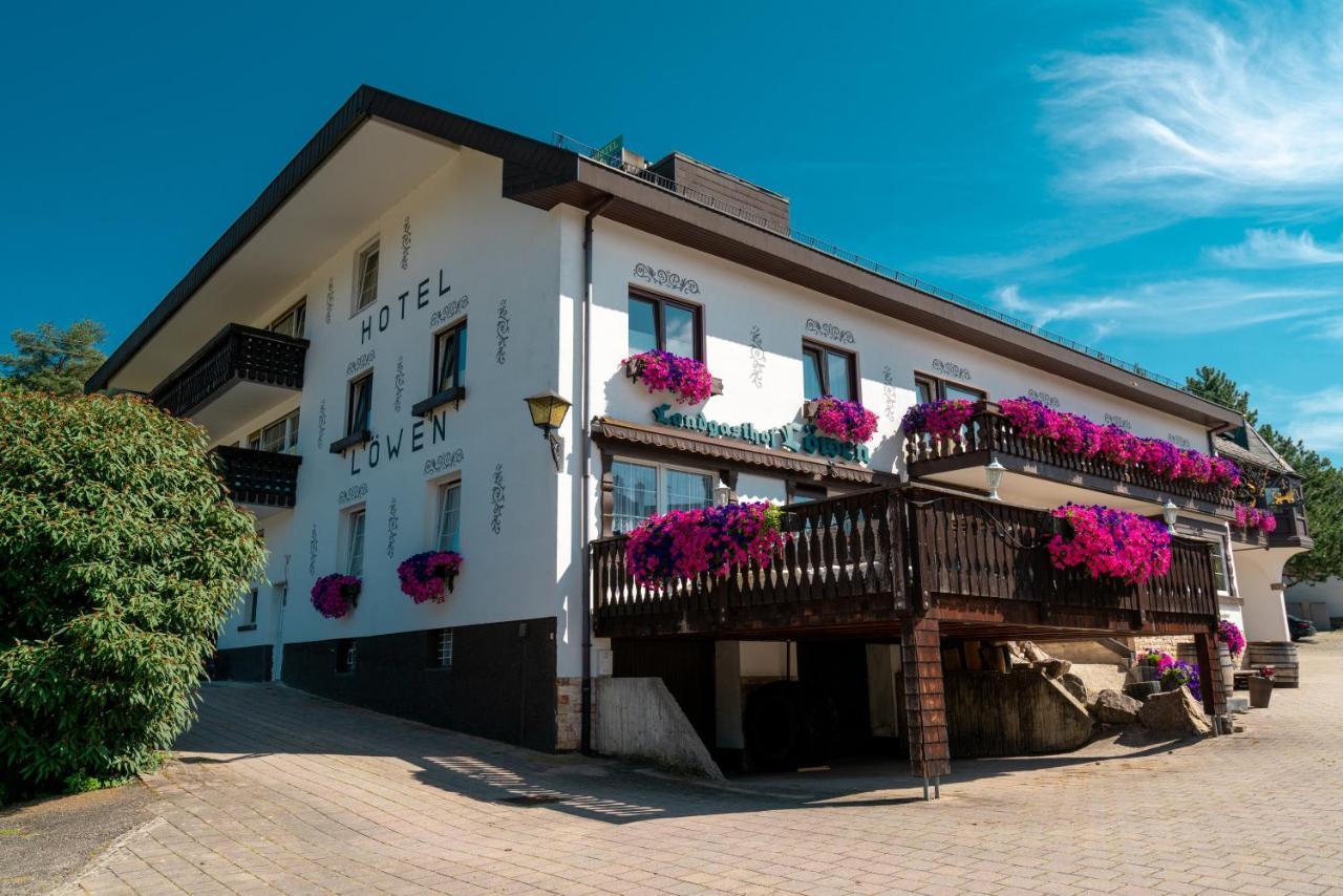 Landhotel Loewen بلومبيرج المظهر الخارجي الصورة